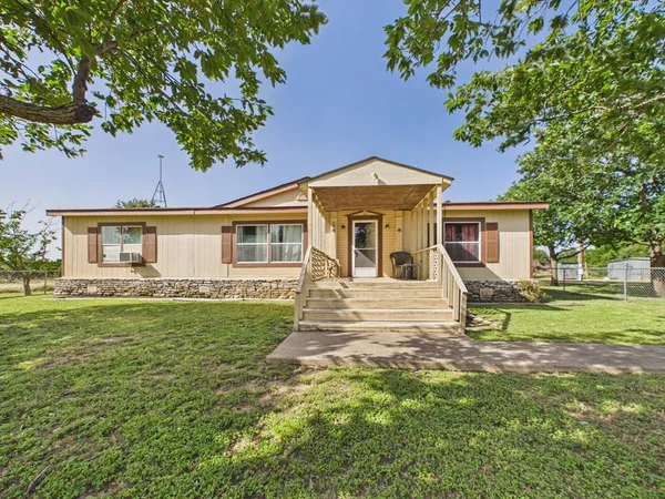 $498,500 | 1983 Wendel-Ahrens Road, Fredericksburg, TX 78624