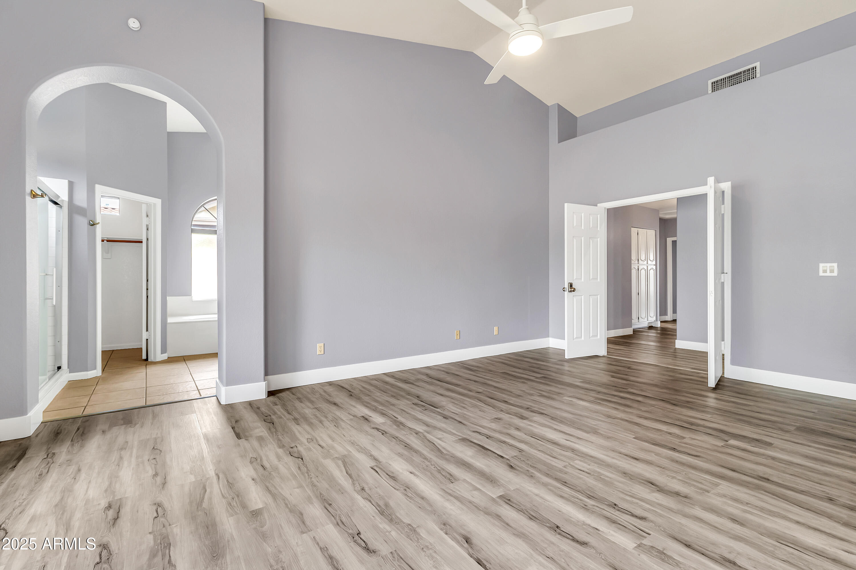 205 East Stacey Lane Tempe, AZ 85284 - Photo 16 of 63 wooden floor in an empty room with wooden floor