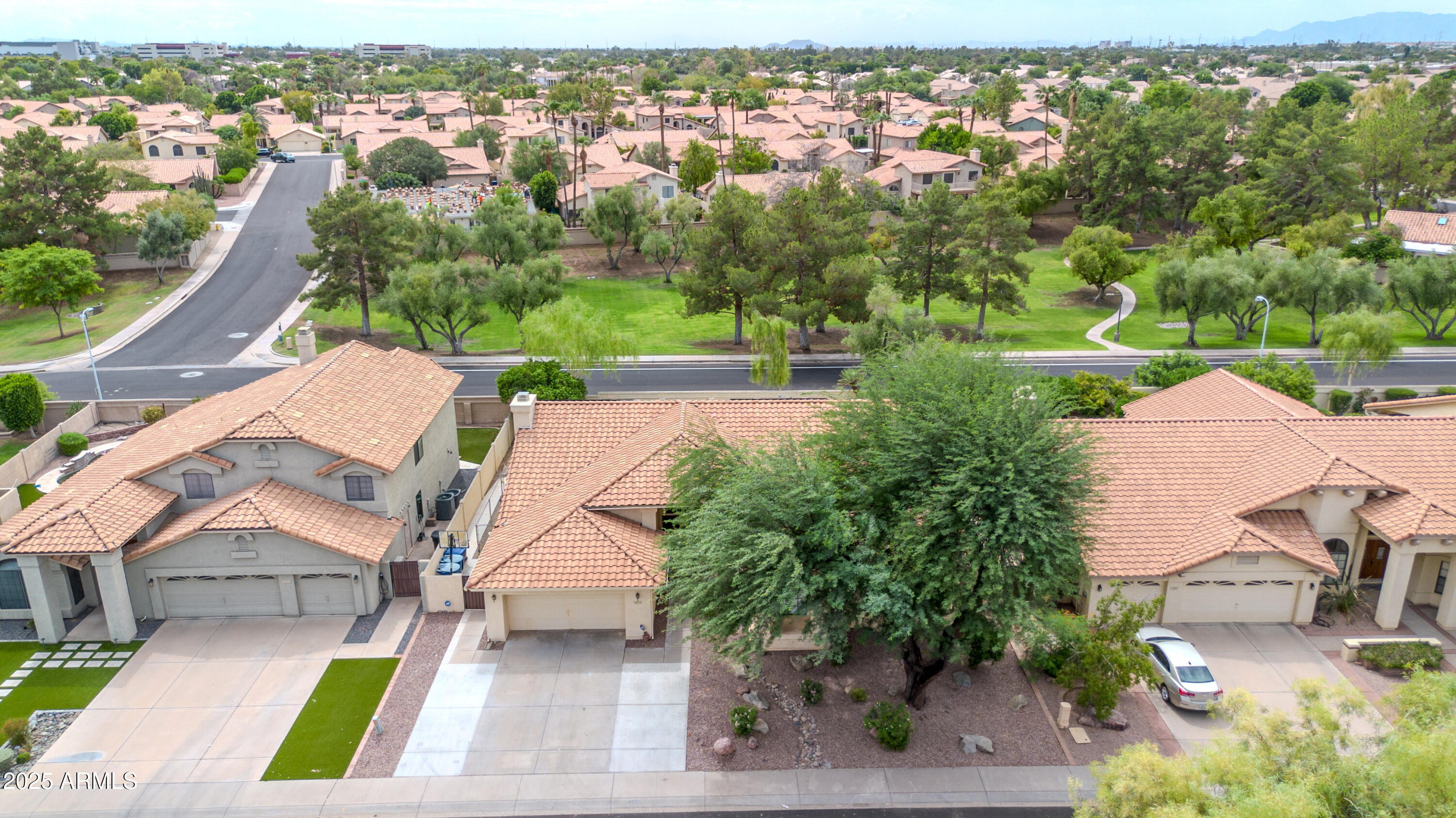 205 East Stacey Lane Tempe, AZ 85284 - Photo 46 of 63 an aerial view of multiple house