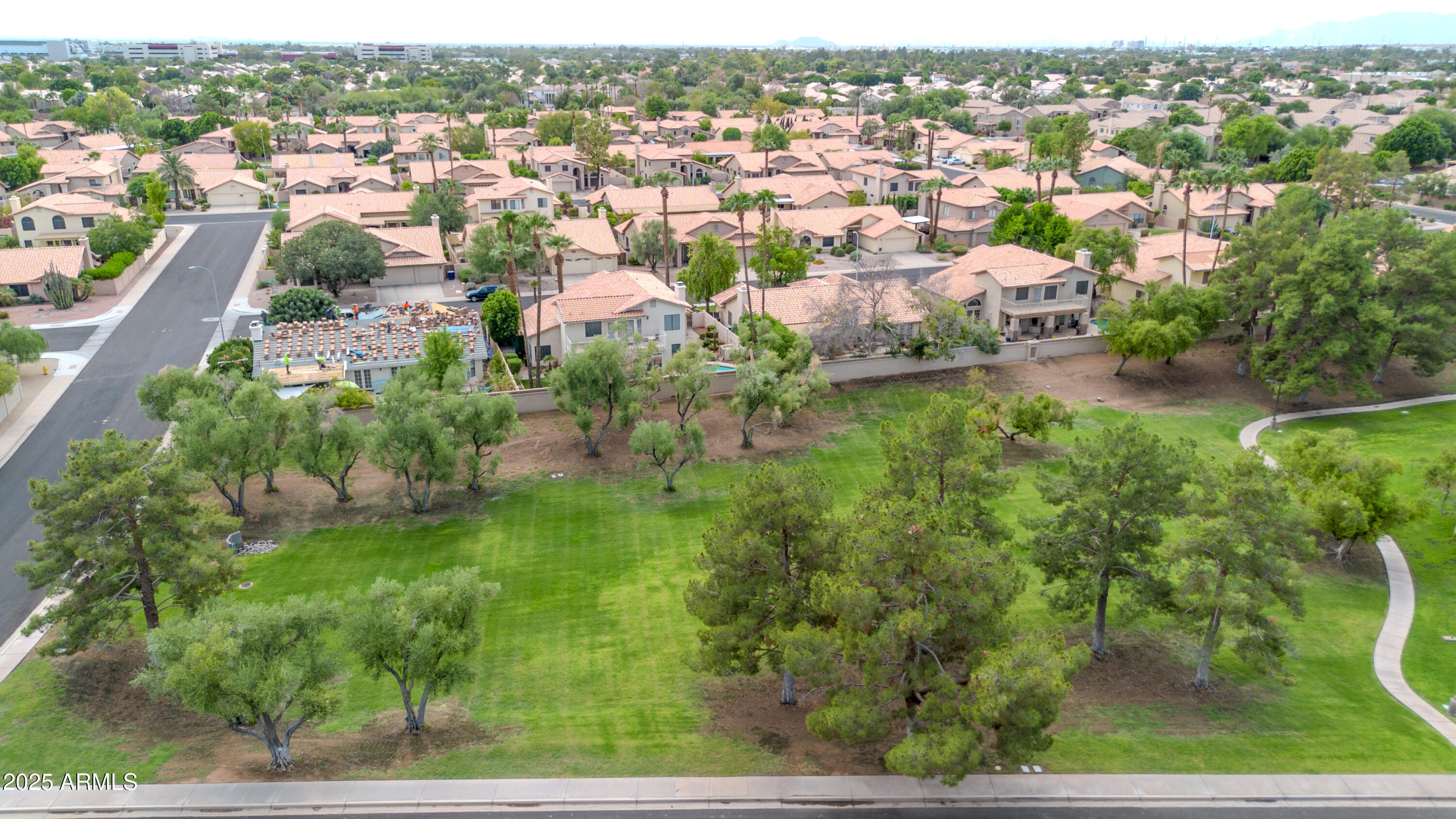 205 East Stacey Lane Tempe, AZ 85284 - Photo 56 of 63 an aerial view of residential houses with outdoor space and trees