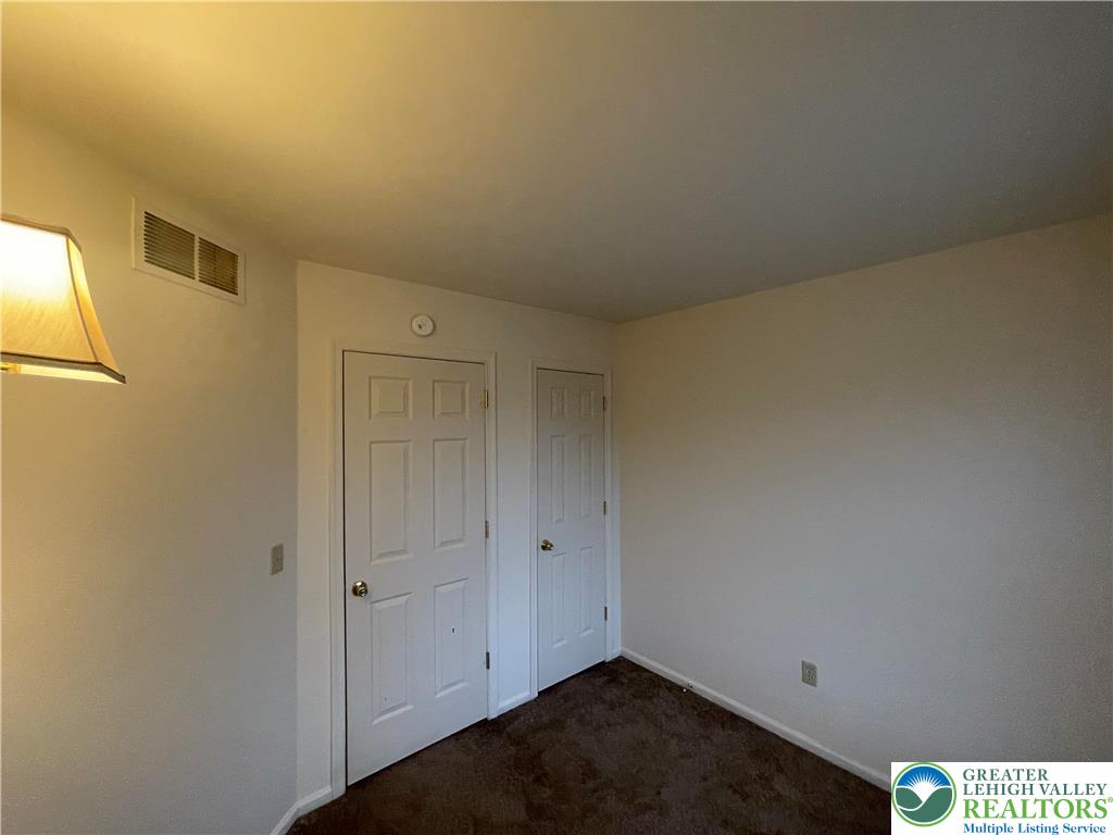 318 Mickley Road Whitehall, PA 18052 - Photo 4 of 6