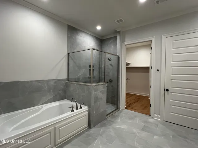 $392,000 | 1911 Freedom Ring Drive, Brandon, MS 39047