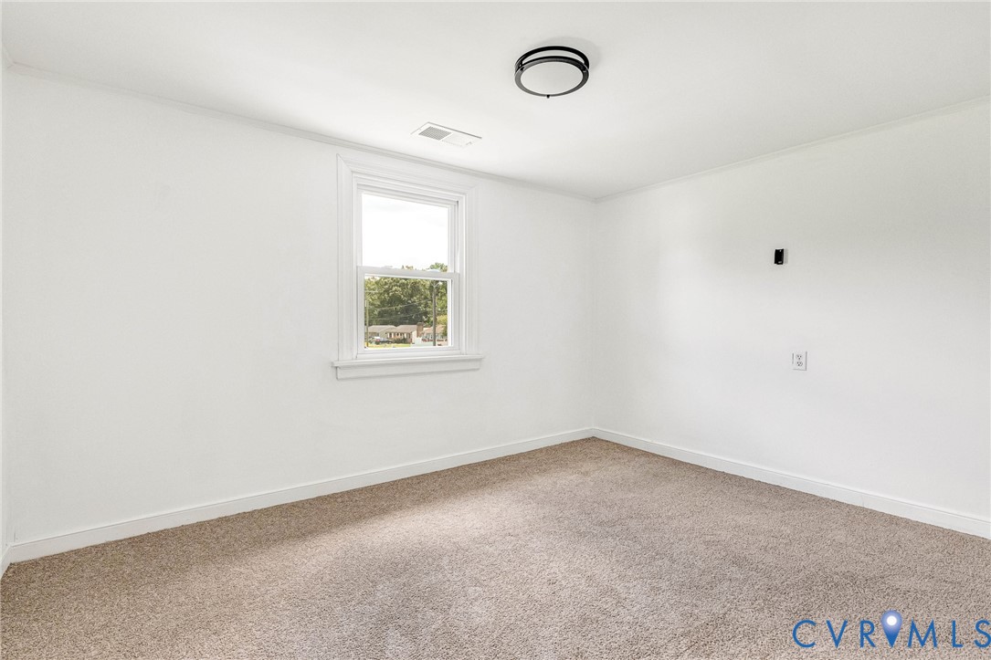 12 Beulah Road Sandston, VA 23150 - Photo 7 of 35 Primary Bedroom -Brand New Carpet