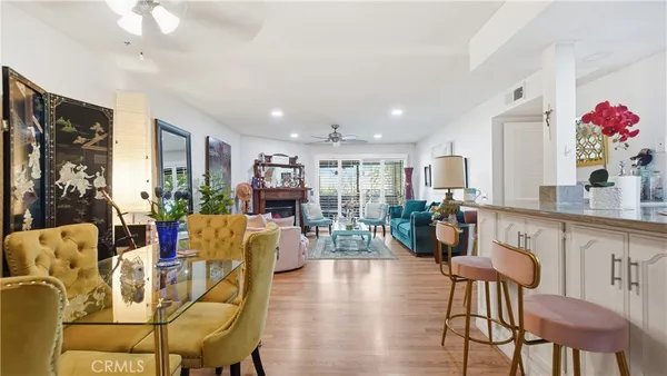 $369,999 | 250 East Fern Avenue, Unit 210, Redlands, CA 92373
