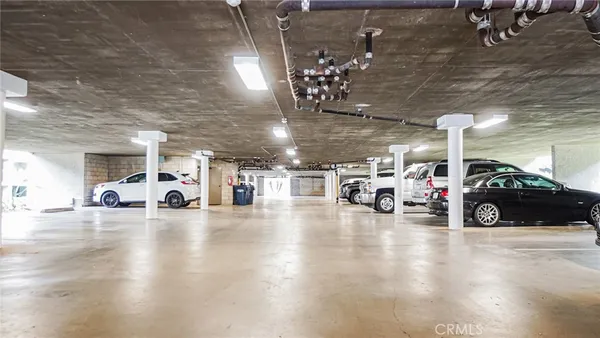 $369,999 | 250 East Fern Avenue, Unit 210, Redlands, CA 92373