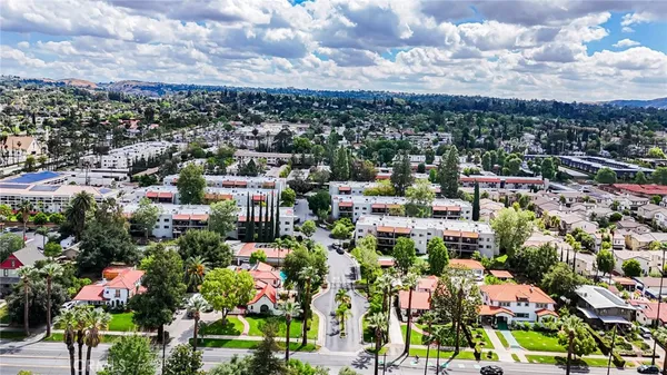 $369,999 | 250 East Fern Avenue, Unit 210, Redlands, CA 92373