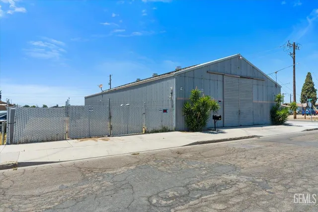 a backyard of a house