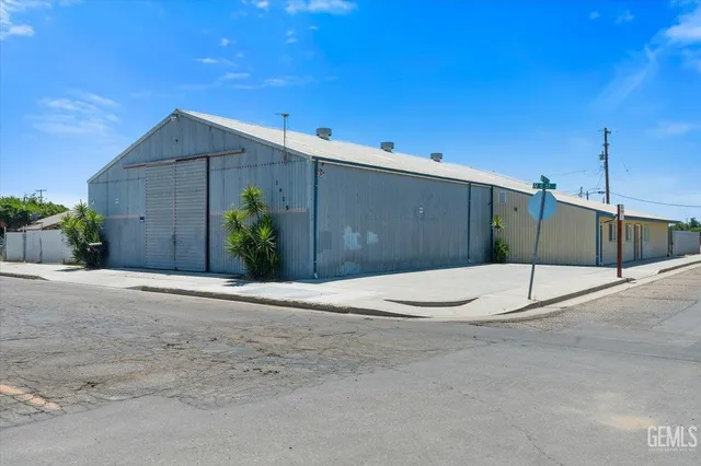 a backyard of a house