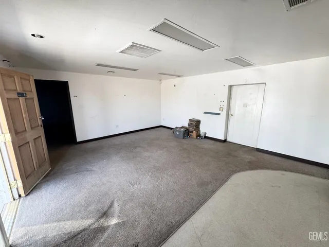 a view of empty room