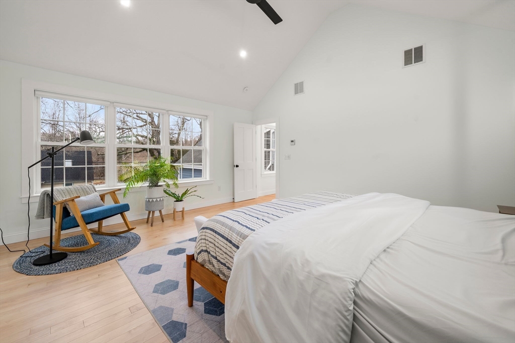 103 Orange Street Reading, MA 01867 - Photo 23 of 38