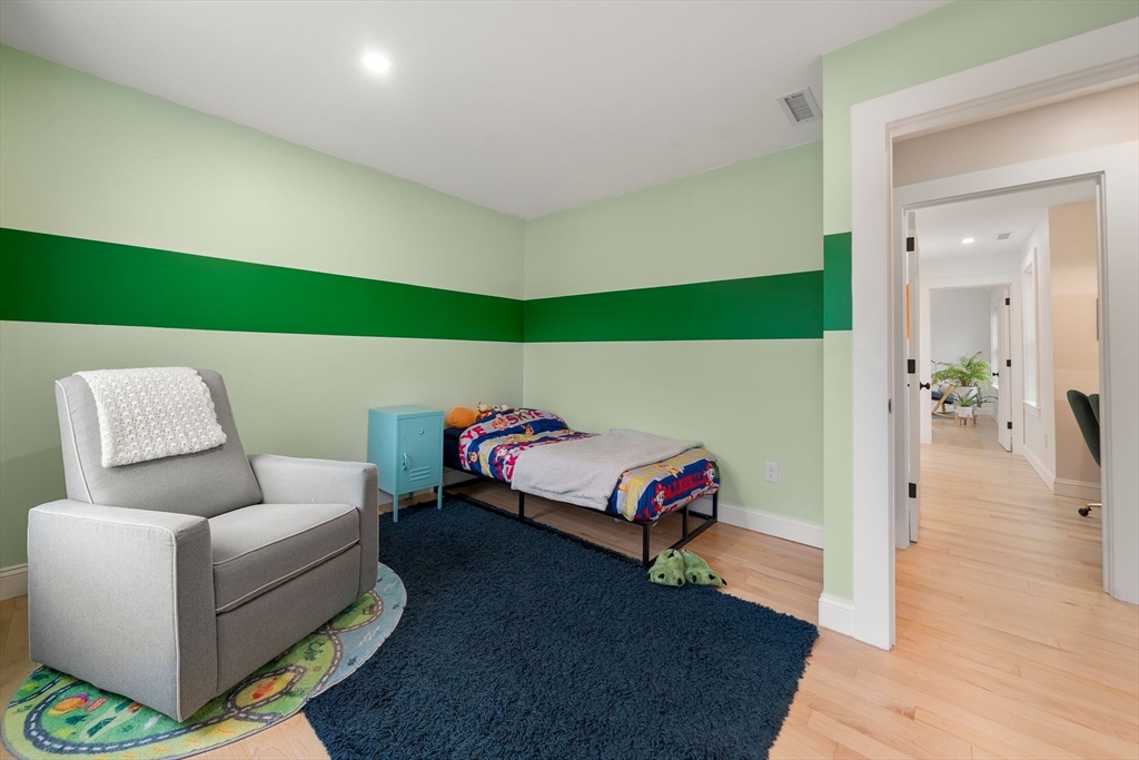 103 Orange Street Reading, MA 01867 - Photo 33 of 38