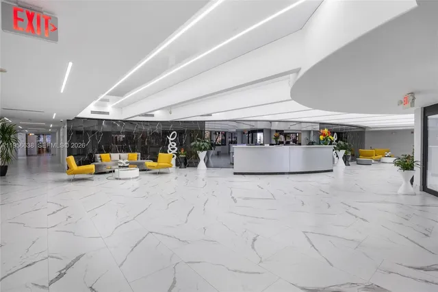 $3,500 | 1904 South Ocean Drive, Unit 1708, Hallandale Beach, FL 33009