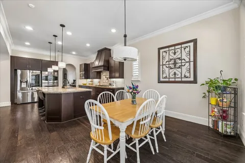 $999,990 | 3 Tiburon Court, Spring, TX 77389