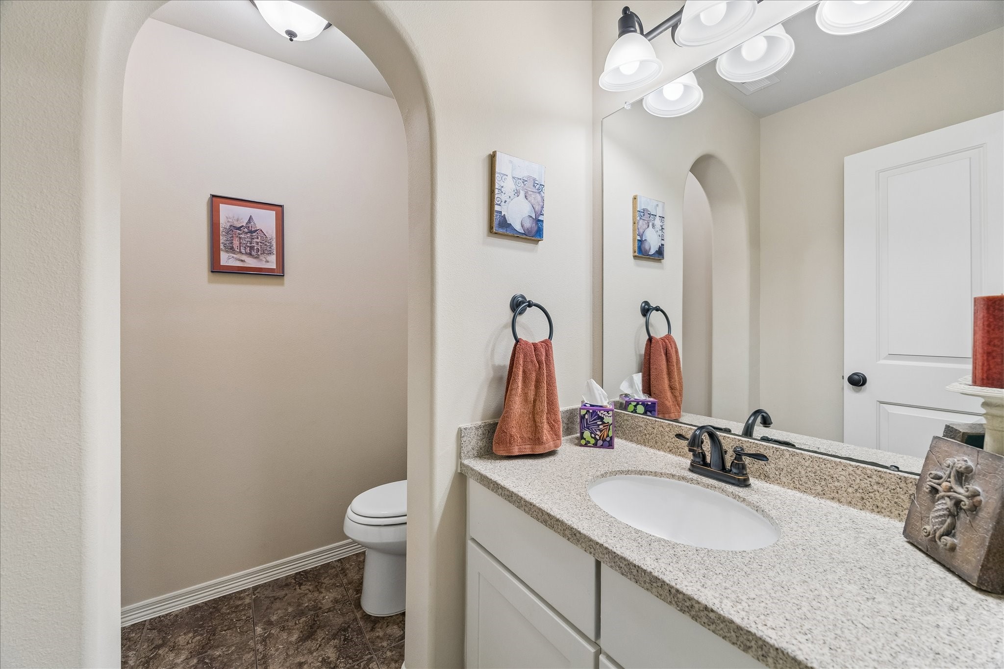 3 Tiburon Court Spring, TX 77389 - Photo 26 of 37 Secondary bath