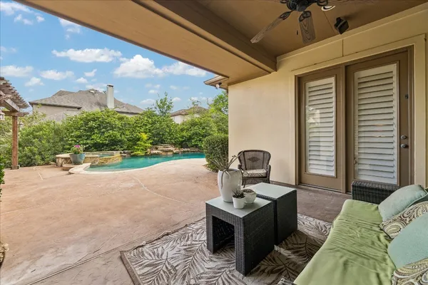 $999,990 | 3 Tiburon Court, Spring, TX 77389