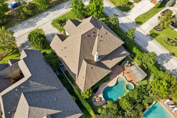 $999,990 | 3 Tiburon Court, Spring, TX 77389