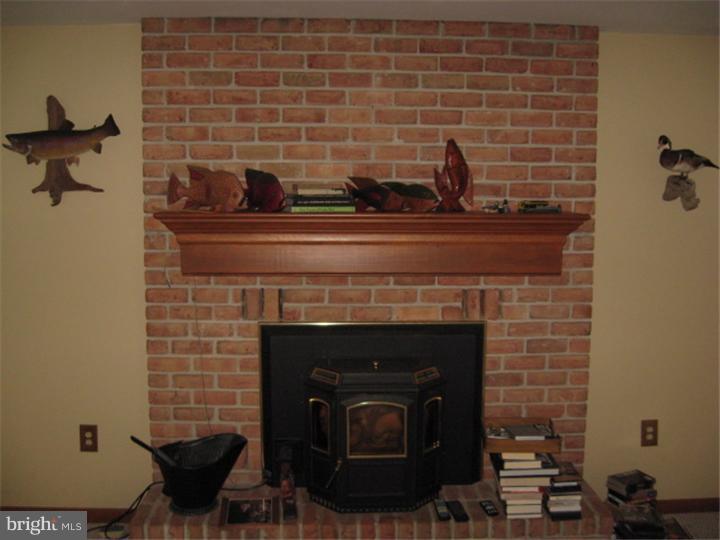 159 Fry Road Fleetwood, PA 19522 - Photo 14 of 22 Gallery Image 14