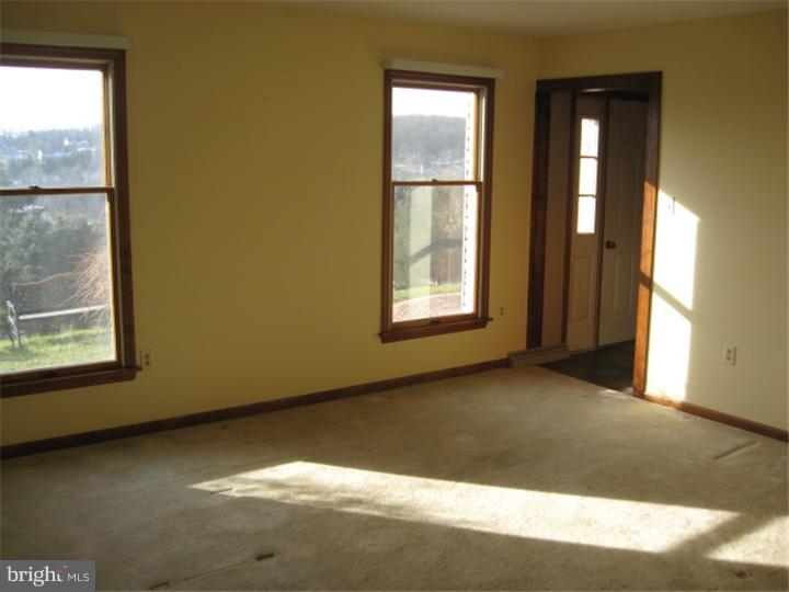159 Fry Road Fleetwood, PA 19522 - Photo 17 of 22 Gallery Image 17