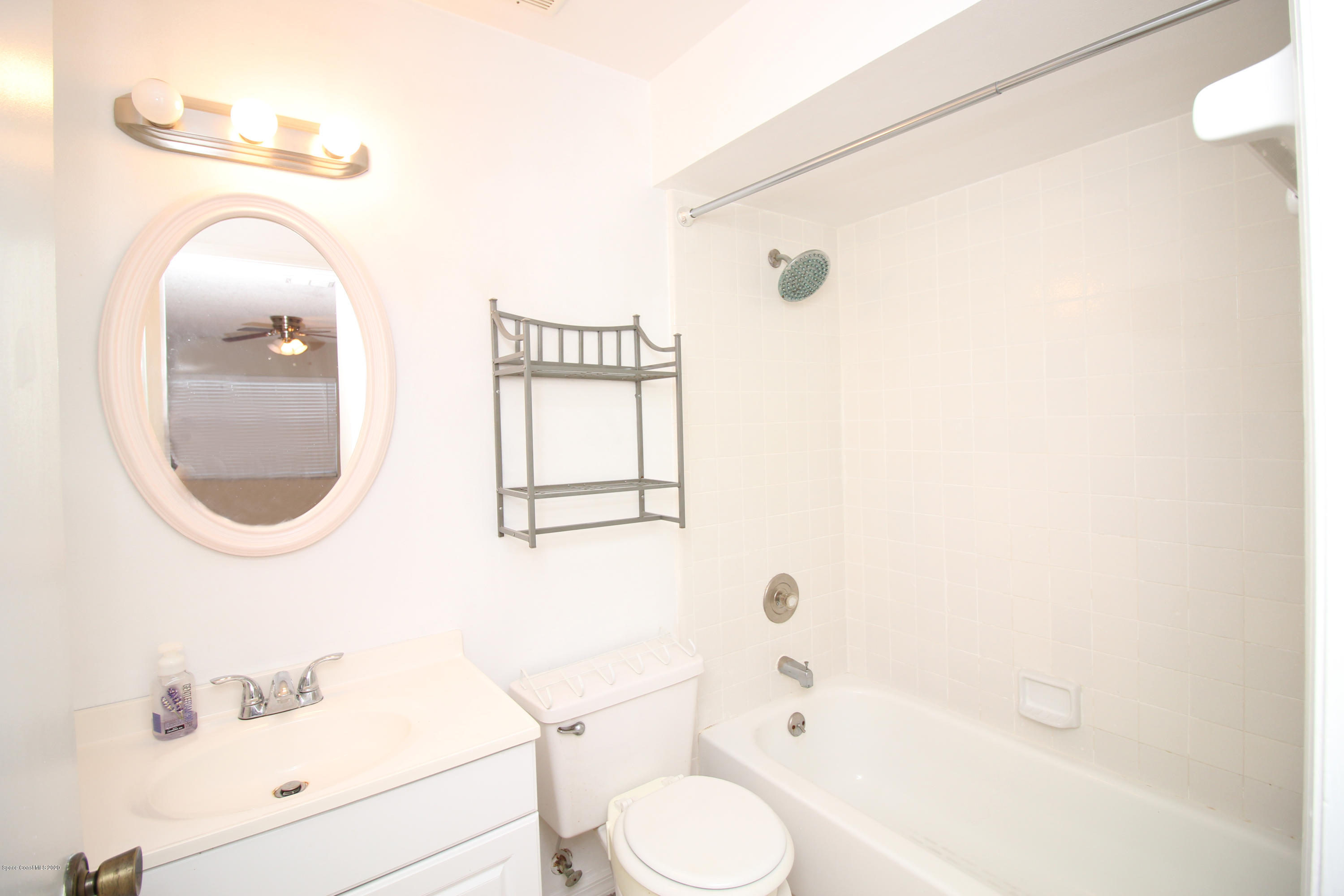 280 Spring Drive, Unit 2 Merritt Island, FL 32953 - Photo 11 of 13 Spring Dr 280 U2 - IMG_2295