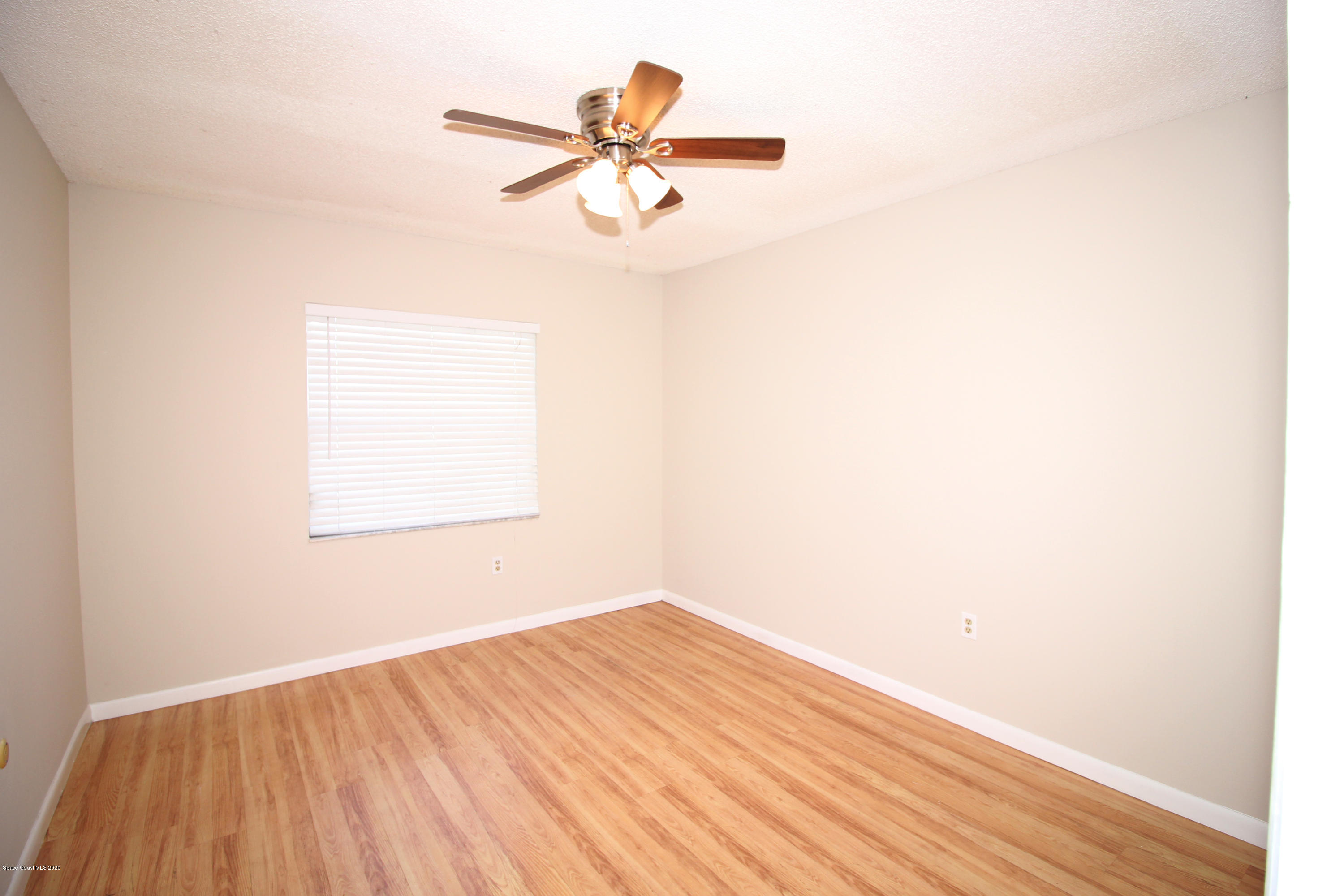 280 Spring Drive, Unit 2 Merritt Island, FL 32953 - Photo 8 of 13 Spring Dr 280 U2 - IMG_2290
