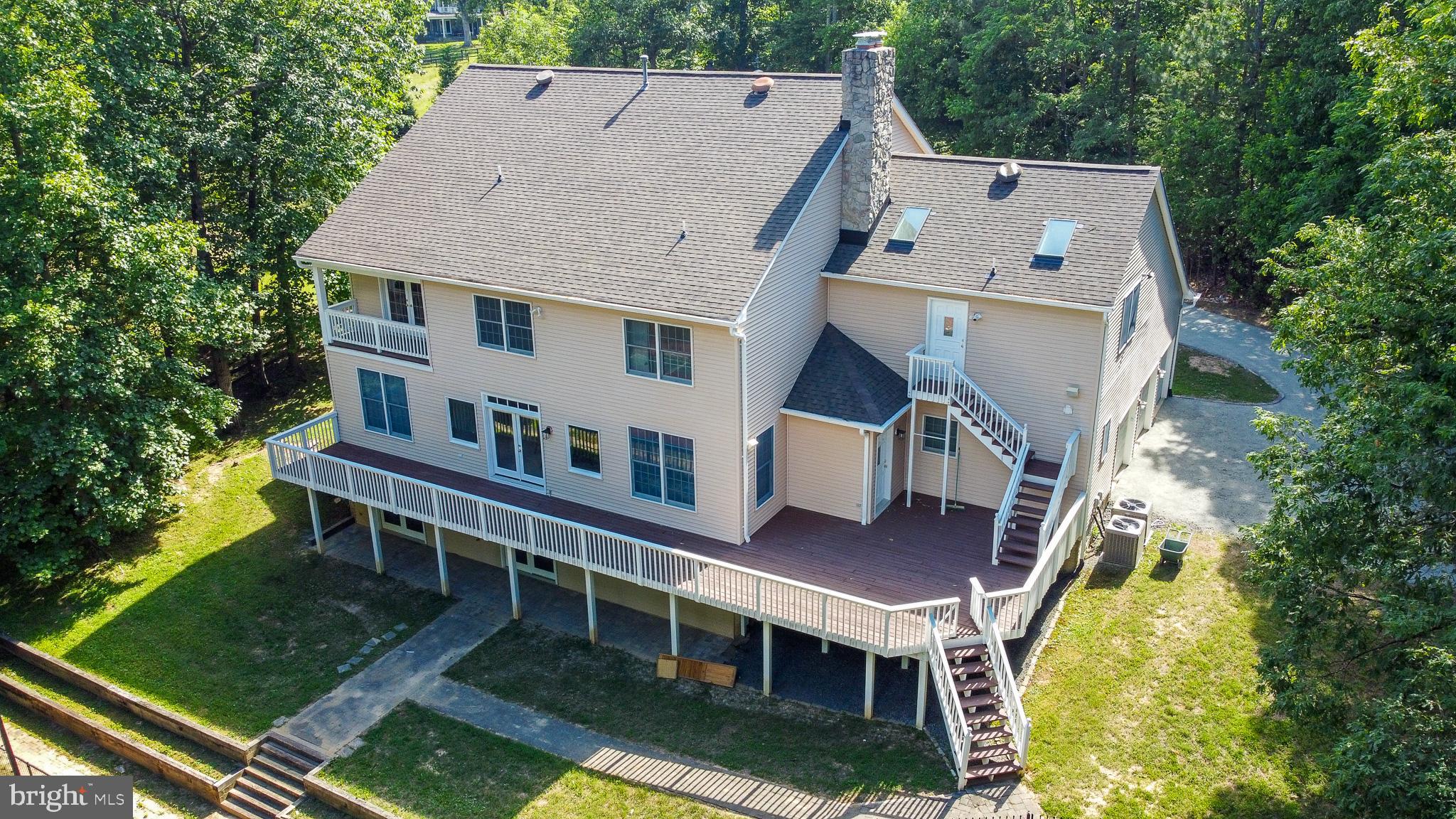 813 Blacks Hill Road Great Falls, VA 22066 - Photo 12 of 92 Large Deck and Patio area for Entertaining