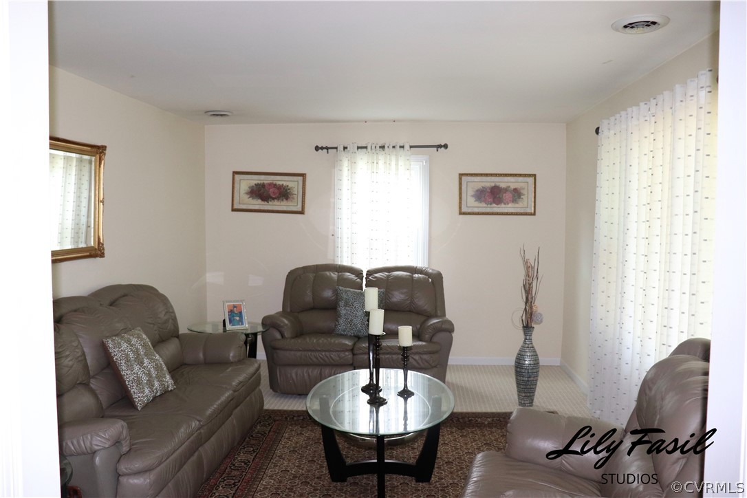 40 Reykin Drive Chesterfield, VA 23236 - Photo 2 of 16 Gallery Image 2