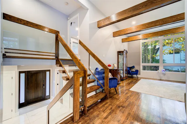 $1,229,000 | 4 Ayr Court, Airmont, NY 10901