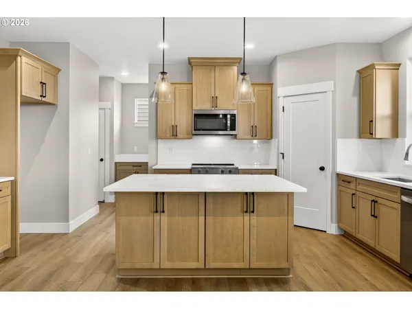 $569,900 | 2842 Northeast Justus Avenue, Unit 29, Estacada, OR 97023