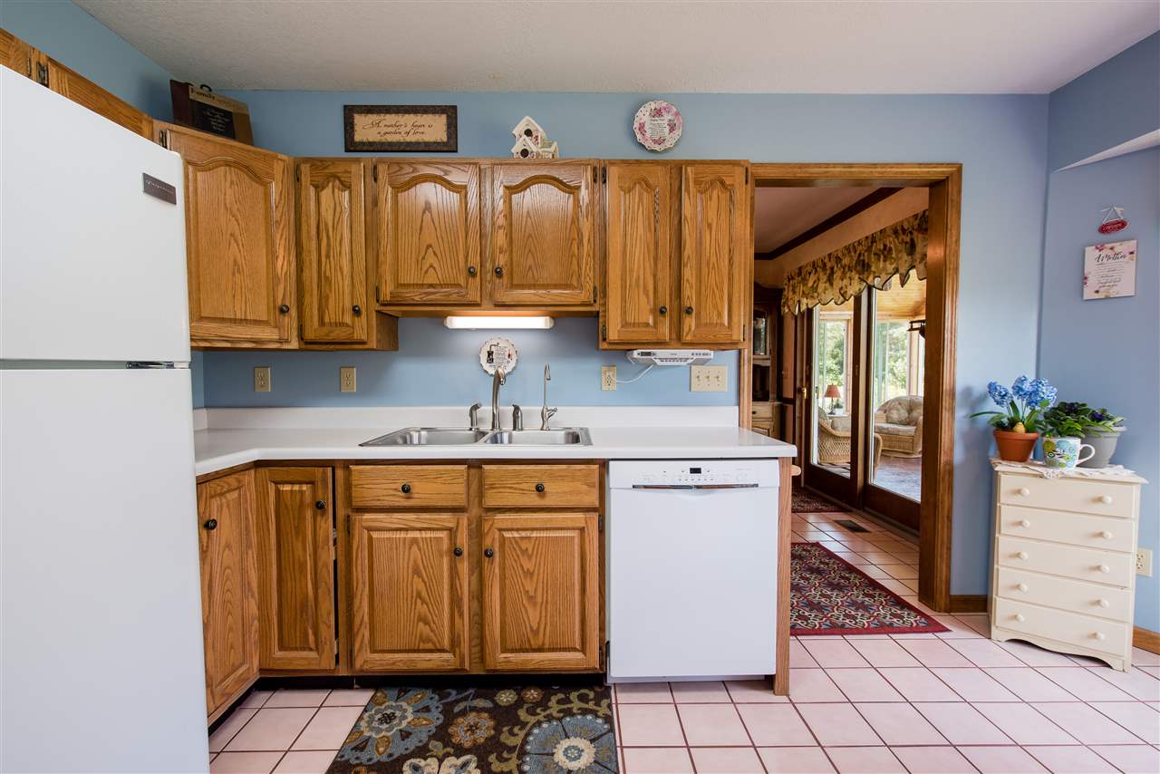 7117 Hosler Road Leo, IN 46765 - Photo 11 of 32