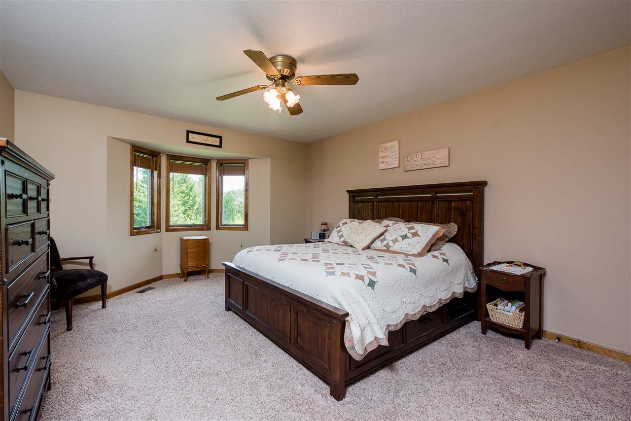 7117 Hosler Road Leo, IN 46765 - Photo 17 of 32