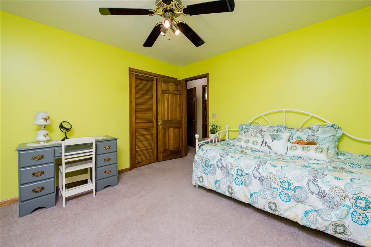 7117 Hosler Road Leo, IN 46765 - Photo 21 of 32