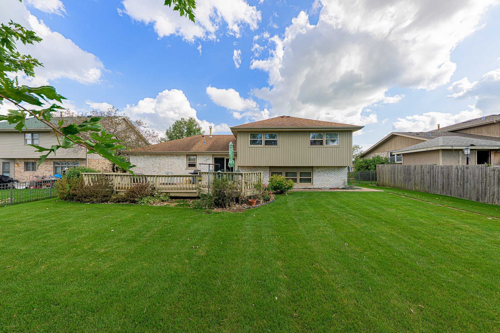 7502 West Lakeside Drive Frankfort, IL 60423 - Photo 14 of 15 Gallery Image 14