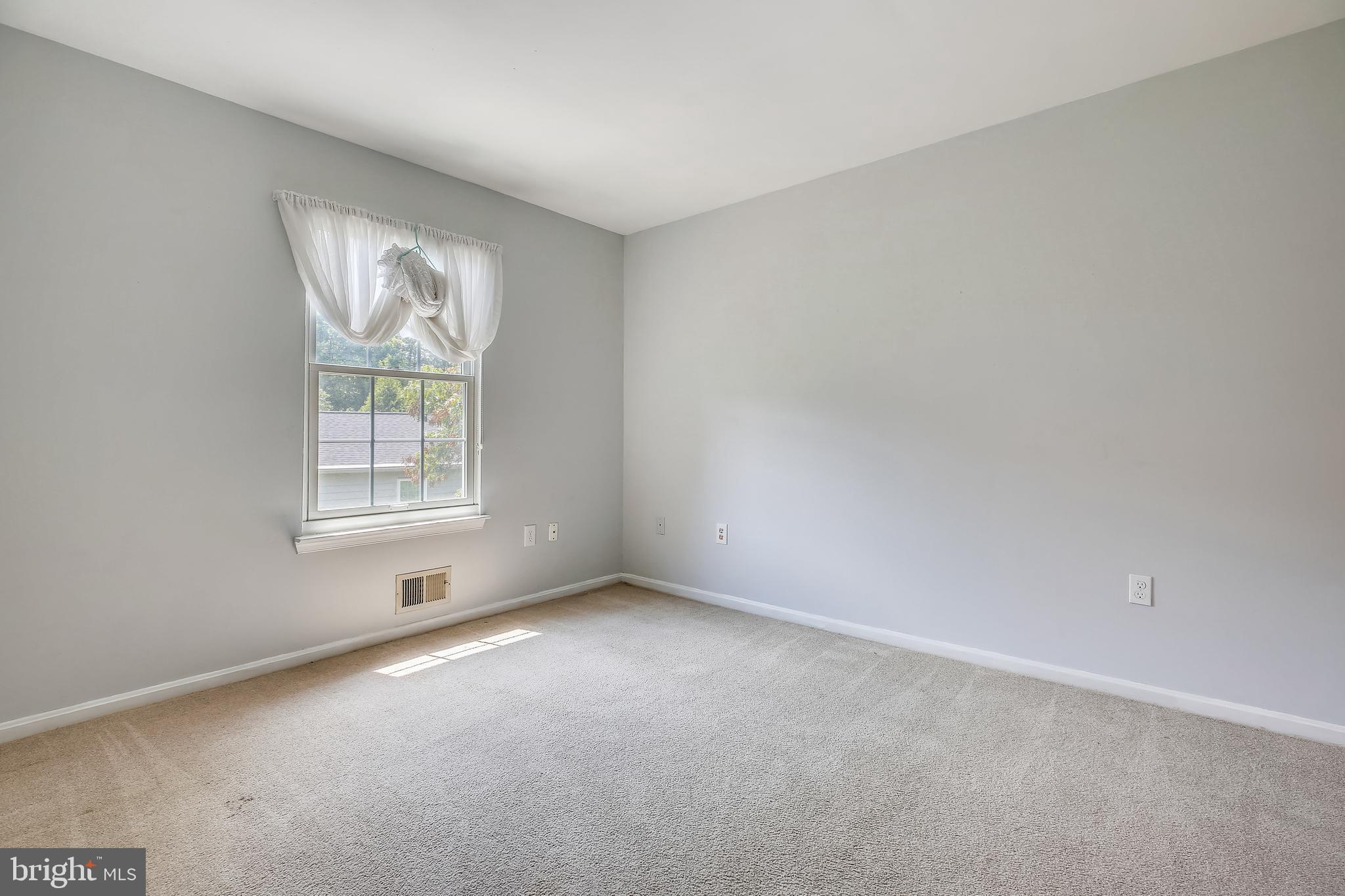 10200 Julep Court Silver Spring, MD 20902 - Photo 18 of 30