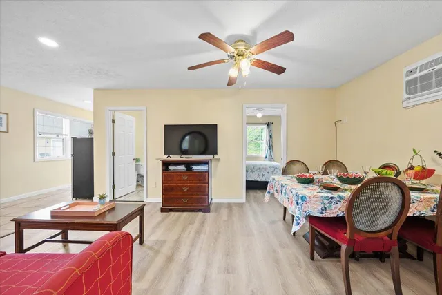 $405,000 | 22 Ocean Park Road, Unit 136, Saco, ME 04072