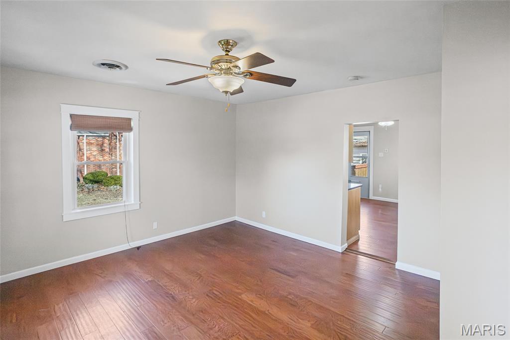 208 South Fillmore Street Edwardsville, IL 62025 - Photo 15 of 39