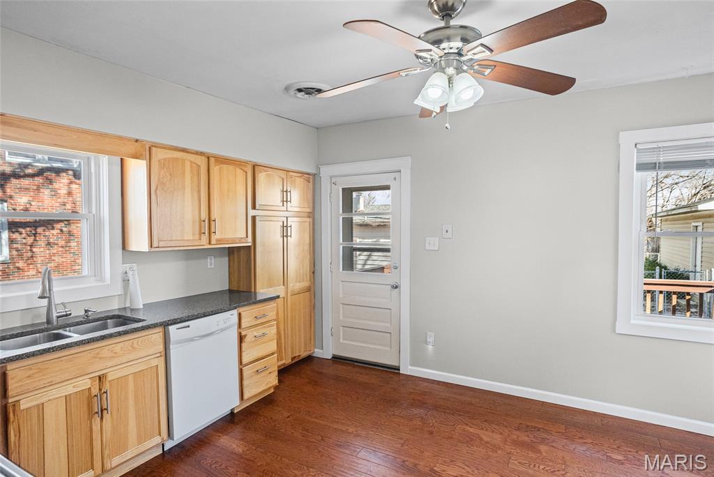 208 South Fillmore Street Edwardsville, IL 62025 - Photo 25 of 39