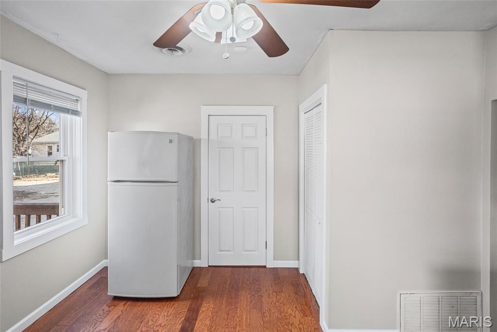 208 South Fillmore Street Edwardsville, IL 62025 - Photo 29 of 39