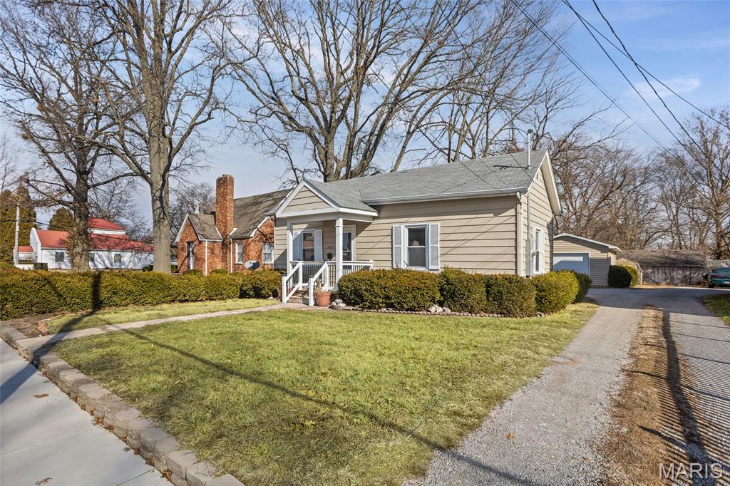 208 South Fillmore Street Edwardsville, IL 62025 - Photo 5 of 39