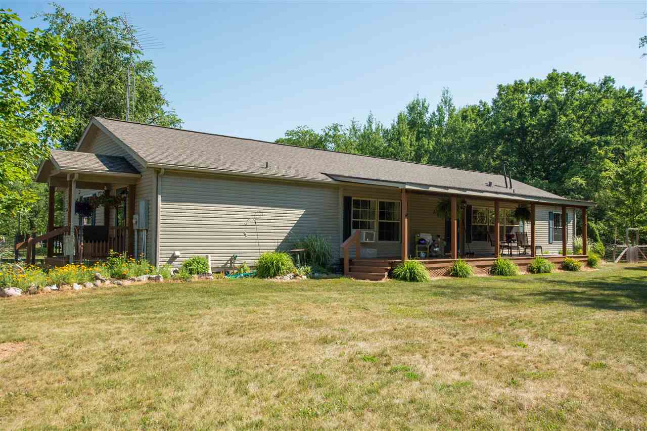 11513 South East County Line Road Elsie, MI 48831 - Photo 39 of 55 1876932-39.JPG