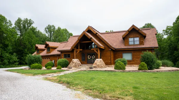 $2,695,000 | 920 West County Road 300 South, North Vernon, IN 47265