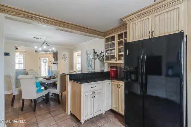 $2,400 | 176 Markham Drive, Gulfport, MS 39507