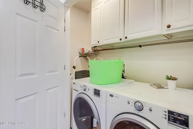 $2,400 | 176 Markham Drive, Gulfport, MS 39507