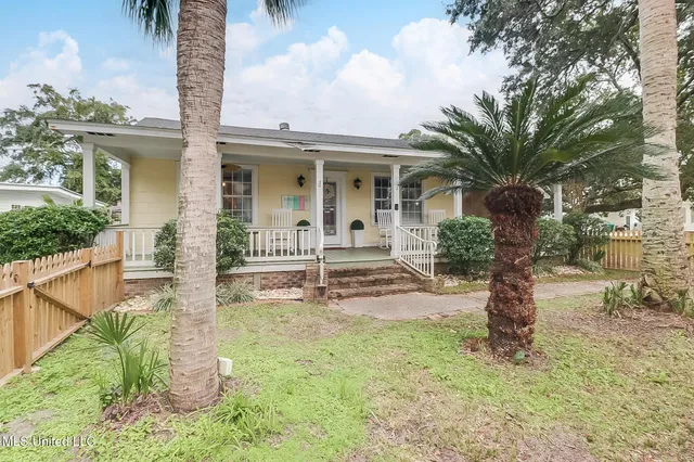 $2,400 | 176 Markham Drive, Gulfport, MS 39507