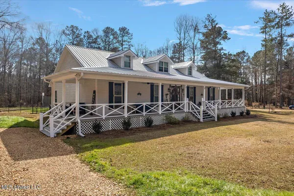 $480,000 | 128 Oak Tree Lane, Brandon, MS 39042