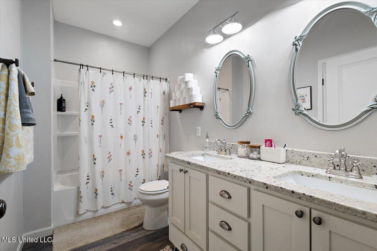 128 Oak Tree Lane Brandon, MS 39042 - Photo 33 of 56 33-HTP_9496