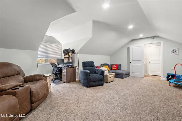 $480,000 | 128 Oak Tree Lane, Brandon, MS 39042