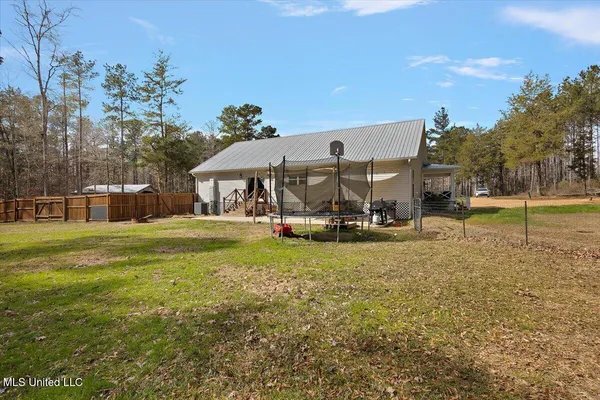 $480,000 | 128 Oak Tree Lane, Brandon, MS 39042