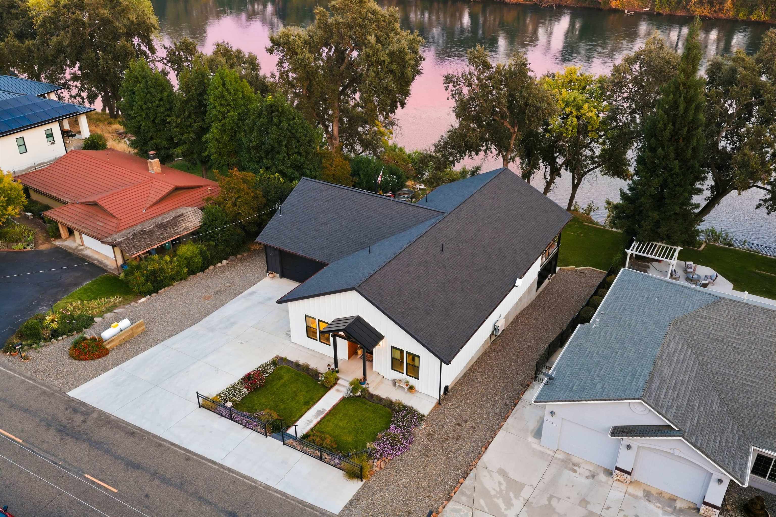 22309 Adobe Road Red Bluff, CA 96080 - Photo 6 of 68 Gallery Image 6