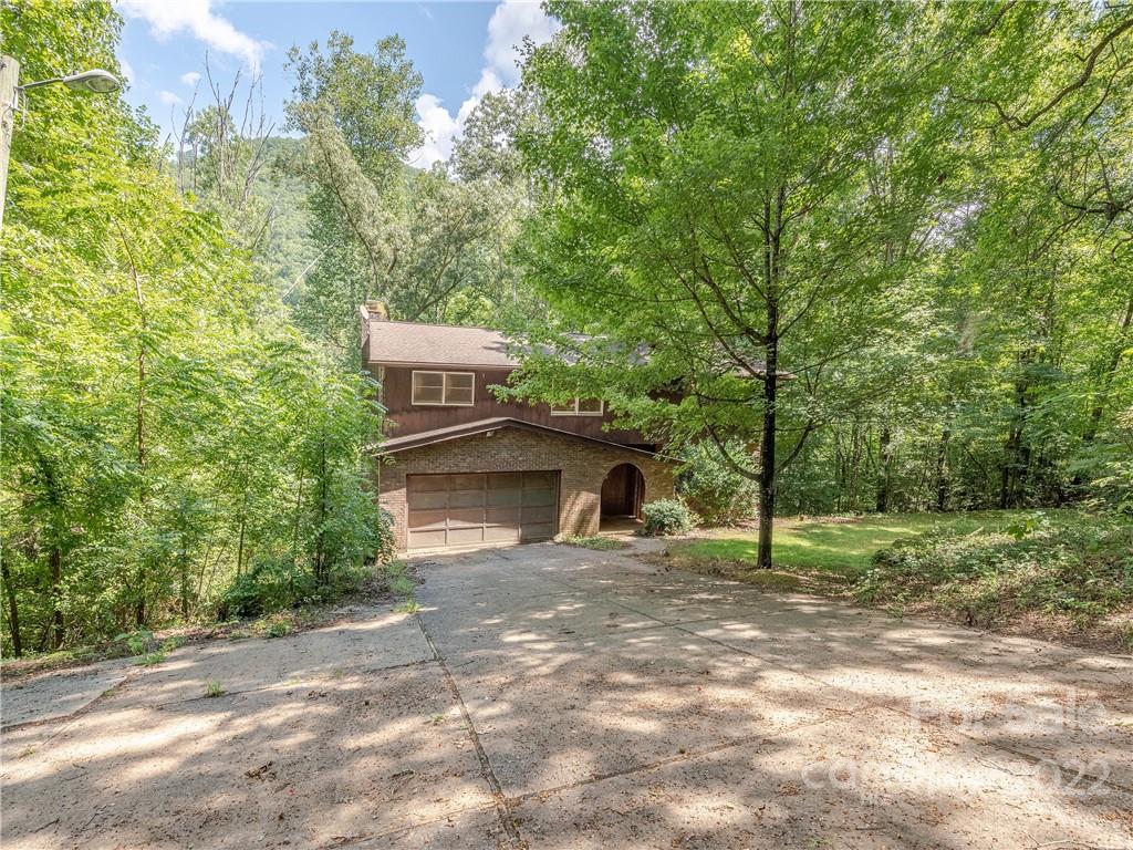 584 Wike Cemetery Road Cullowhee, NC 28723 - Photo 3 of 45 Gallery Image 3
