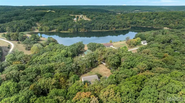 $399,999 | 20 Chad Lane, Rhineland, MO 65069